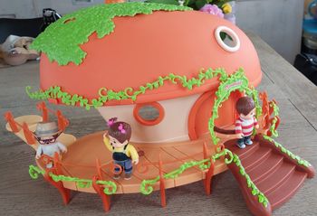 Maison Monchhichi