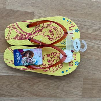 Tongs reine des neiges neuves