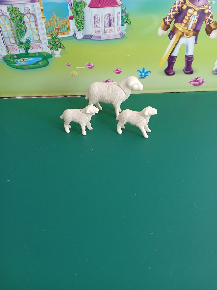 Playmobil famille mouton - photo numéro 2