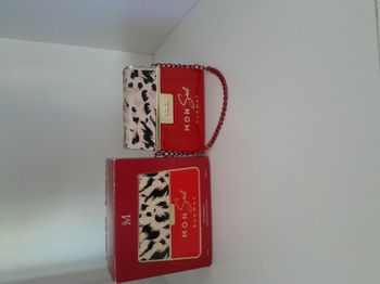 Parfum Mon Seul Runway
