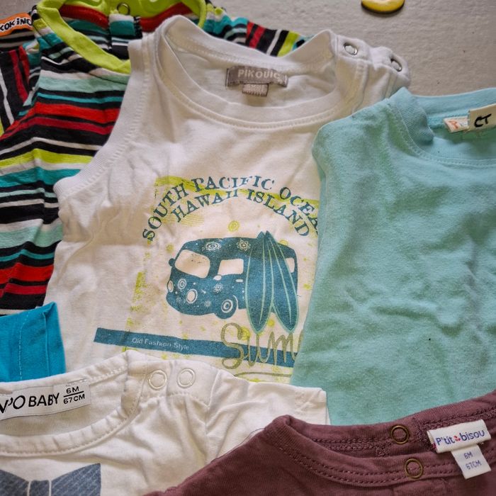 Lot #19 -  9 Tee shirts manches courtes 6mois 
9 Tee shirts dont 1 marcel - photo numéro 4
