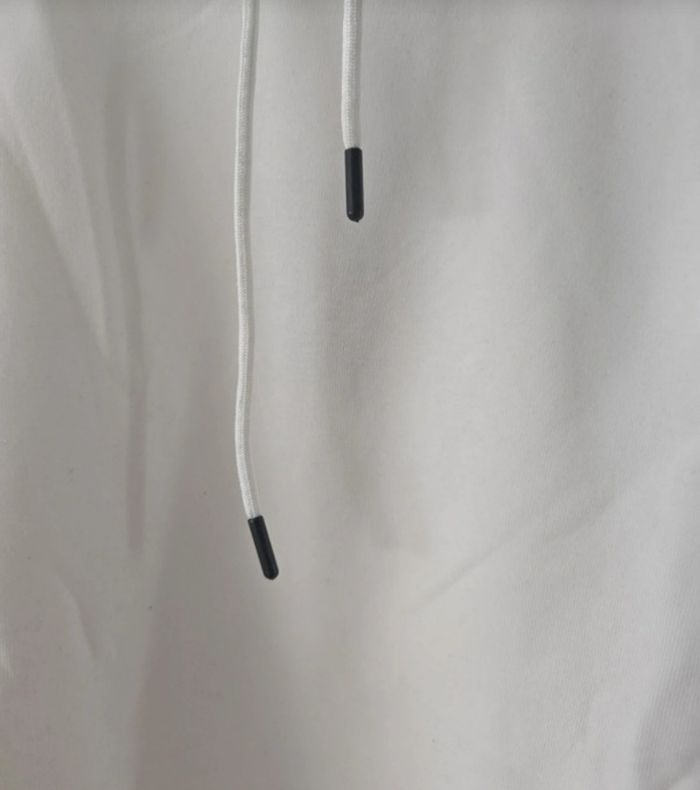 Sweat à Capuche - photo numéro 3
