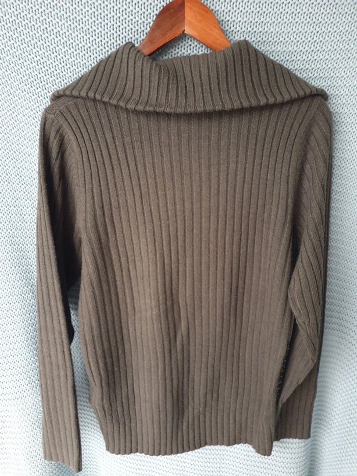 Pull col ouvert - photo numéro 2