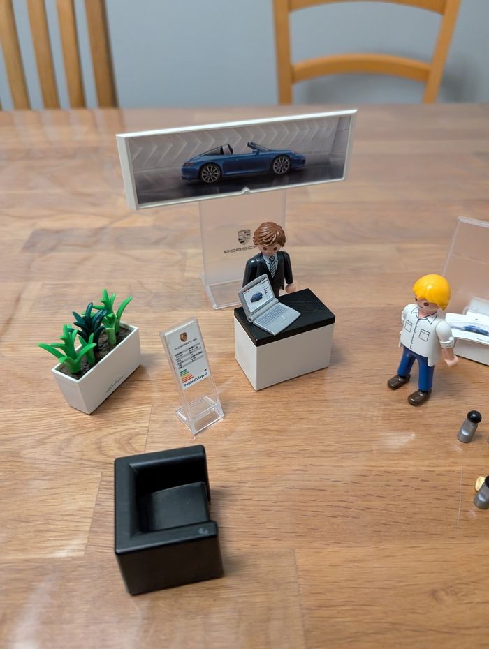 Concessionnaire Porsche playmobil - photo numéro 3