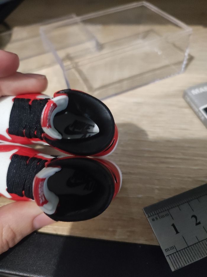 Basket Jordan one collector - photo numéro 6