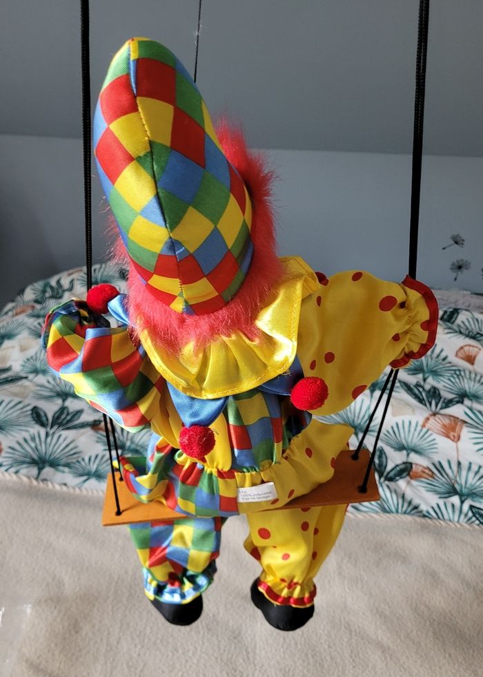 Clown arlequin en porcelaine - photo numéro 2