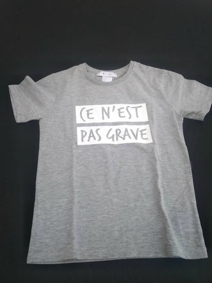 Lot de 12 Tee shirt Fille Taille 6 Ans - photo numéro 15