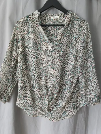 Blouse cache cache
