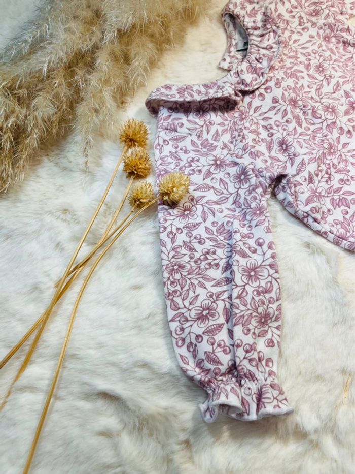 Robe violette + haut manches longues, bébé fille, 3 mois, très bon état - photo numéro 3