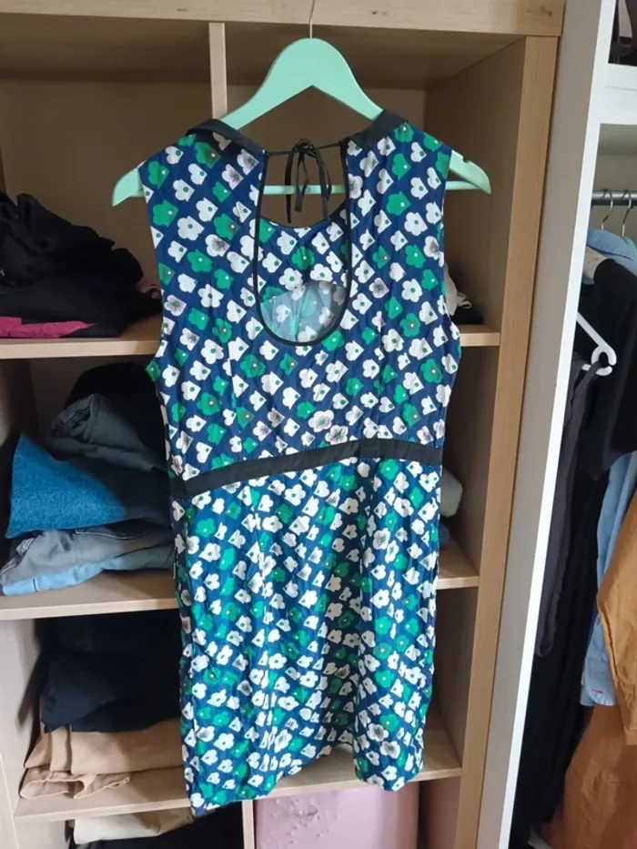 Robe courte printanière Claudie Pierlot - photo numéro 8