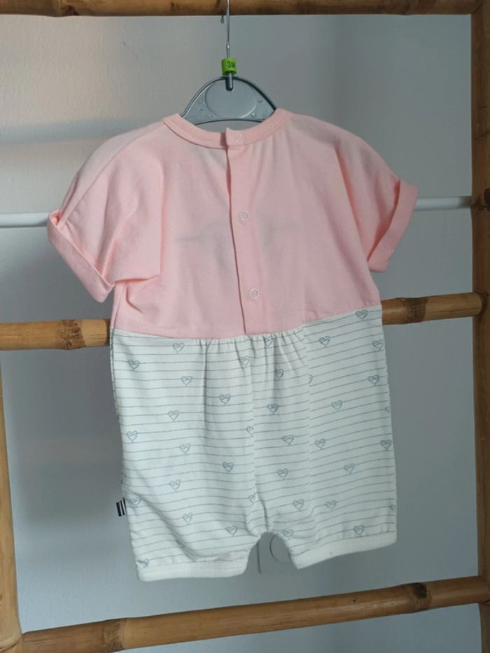 Combishort fille 3 mois neuve avec étiquette 🏷 - photo numéro 2