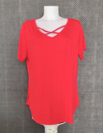 T-shirt à manches courtes couleur rouge taille M 