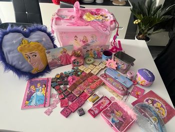 ✨ Très  gros lot Princesses Disney ✨