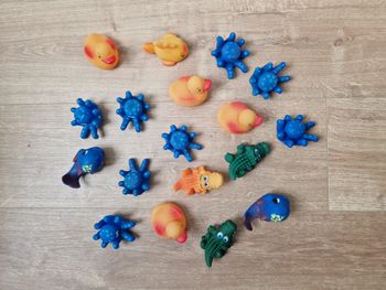 18 jouets de Bain Thème Marin Baleine Canard pieuvre