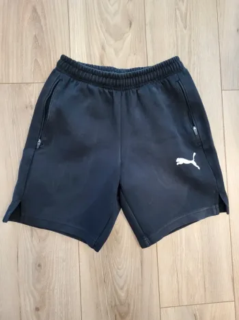 Short Puma taille XS