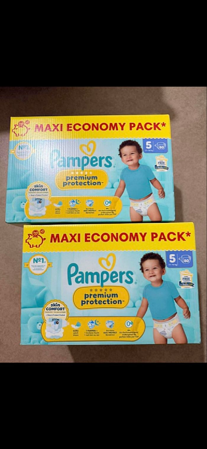 Lot de 2 cartons de couches taille 5 Pampers premuim