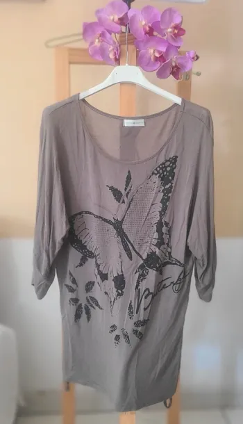 Tshirt manche 3 quart taille M