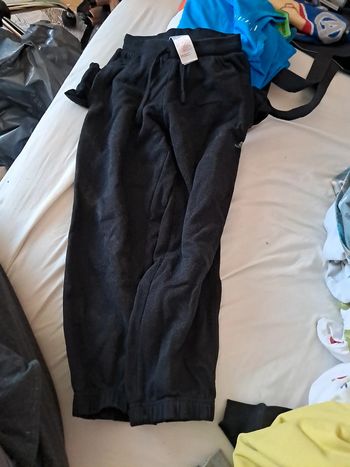 Jogging 10 ans taille 8 ans domyos