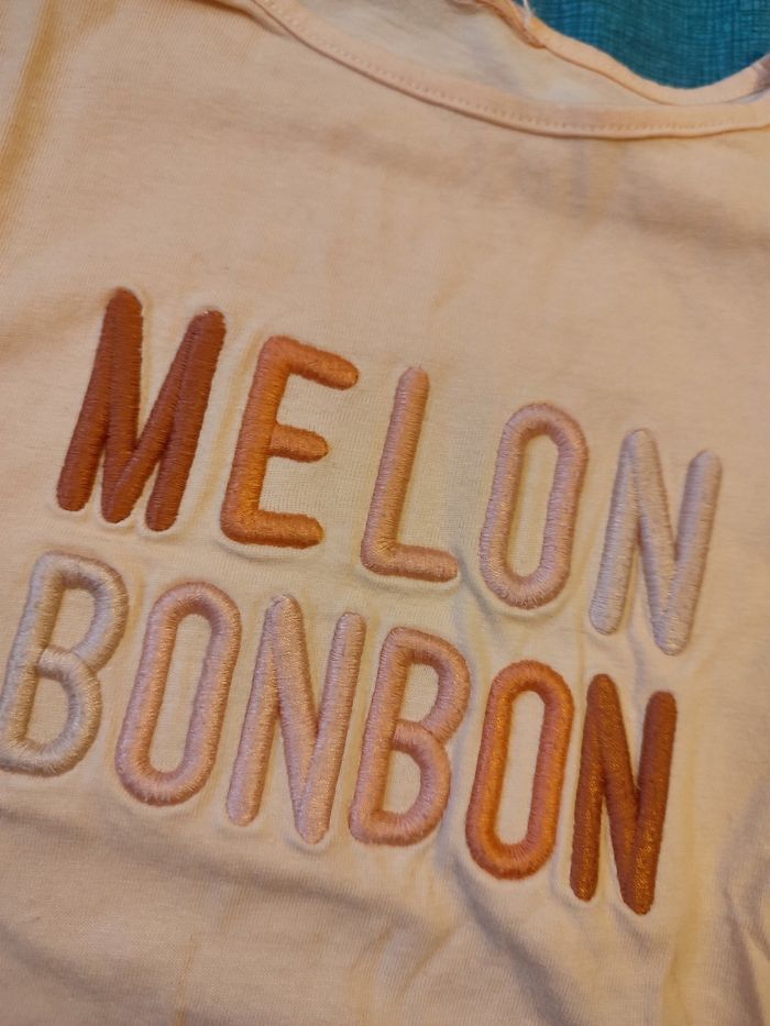 Tee-shirt - photo numéro 2