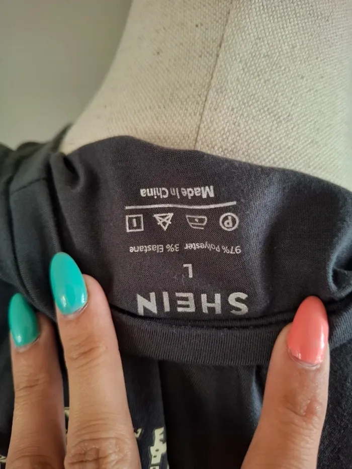 T-shirt Shein Taille L - photo numéro 5