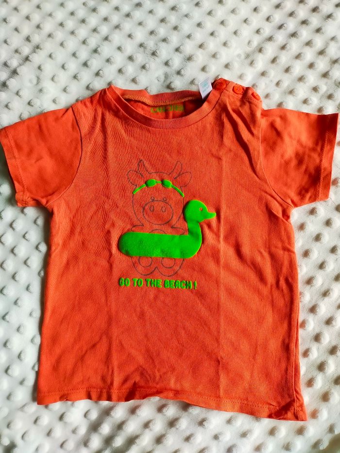T-shirt
