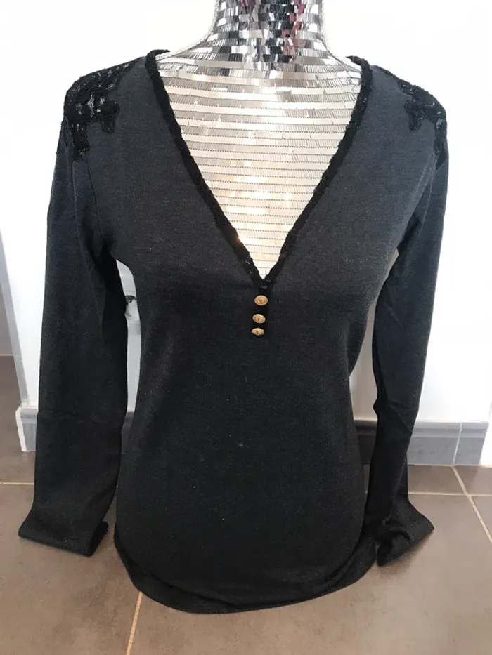 Top manches longues taille 38