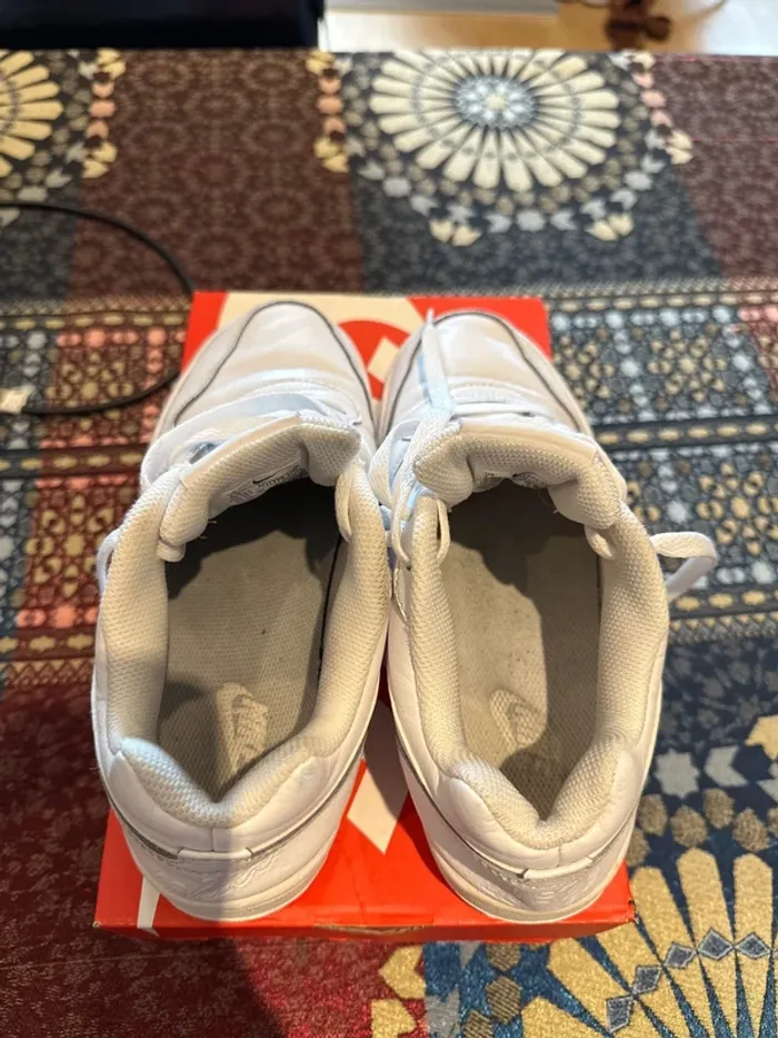 Nike Ebernon Low pointure 38,5 EUR - photo numéro 4