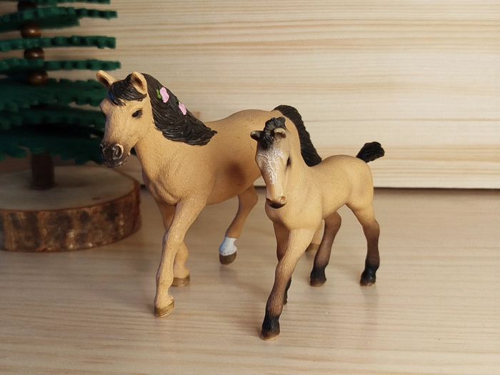 Schleich Jument pouliche Figurine Animal équidé