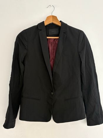 Veste IKKS noir, intérieur bordeaux 