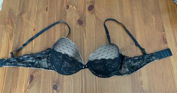 Soutien gorge neuf OVS T38 +(3 cadeaux)