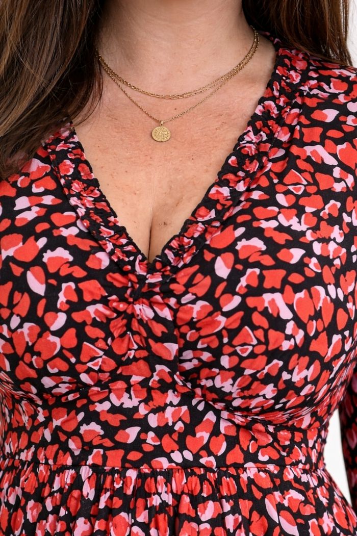 Robe cœurs affolants pétillant rouge rose et noir Femme taille 54 marque Boohoo 💍 - photo numéro 3