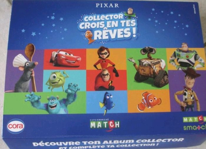 Collection 24 figurines MicroPopz Disney