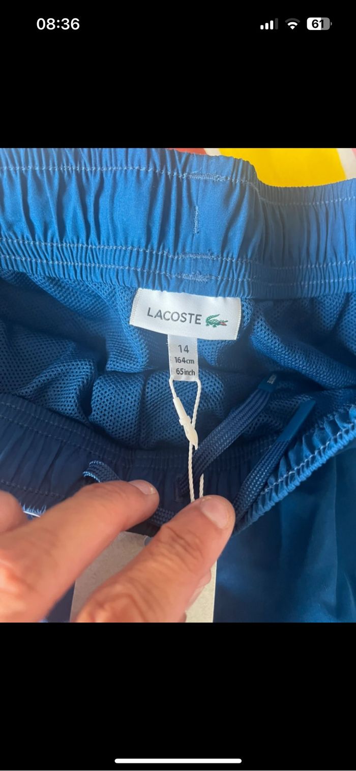 Bas de jogging Lacoste neuf 14 ans - photo numéro 7