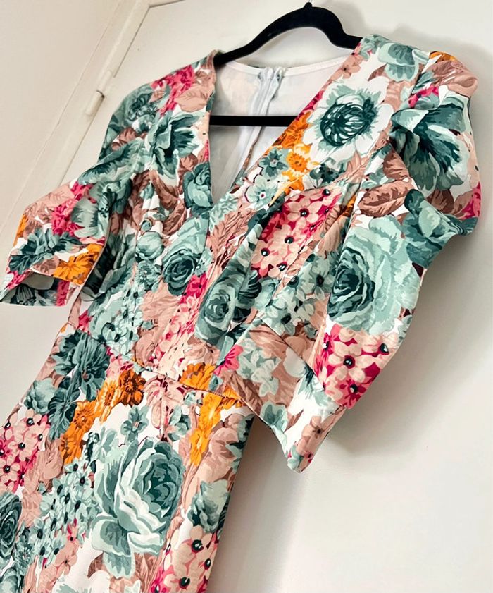 Robe courte imprimée fleurs style vintage taille 36 - photo numéro 5