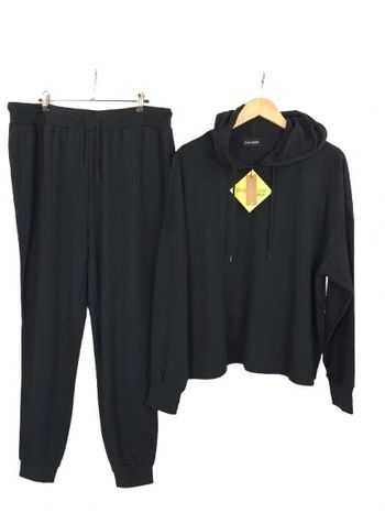 Ensemble de sport even&odd