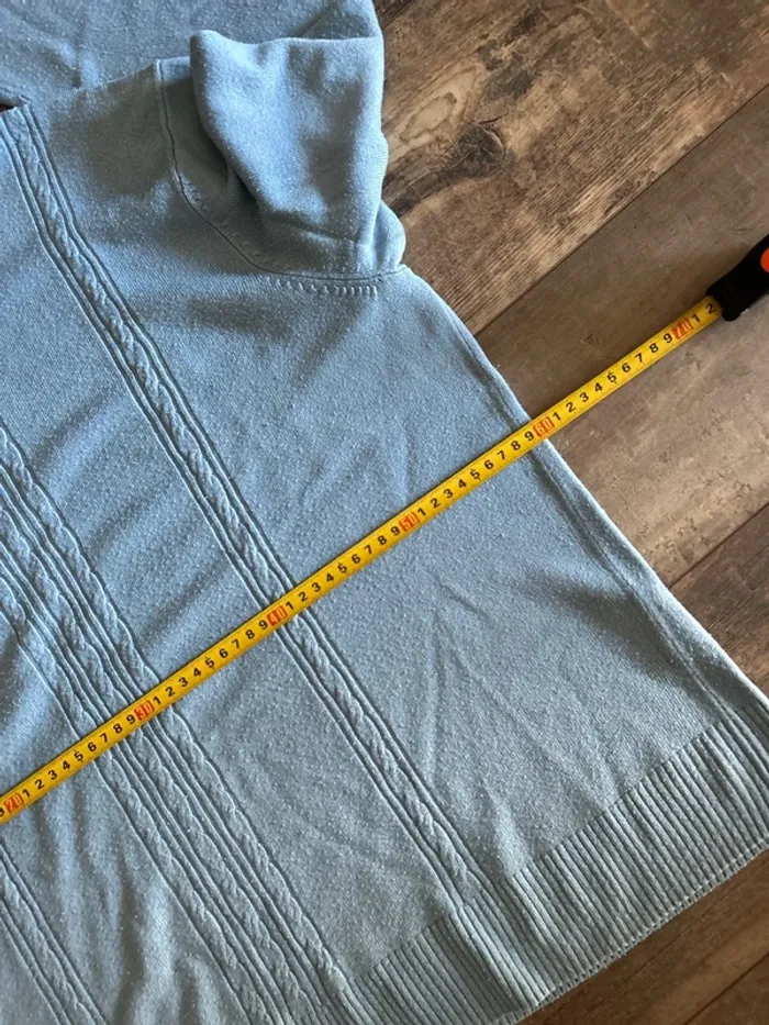 Pull léger bleu - photo numéro 5