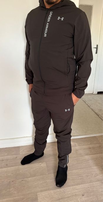 Ensemble under armour taille M