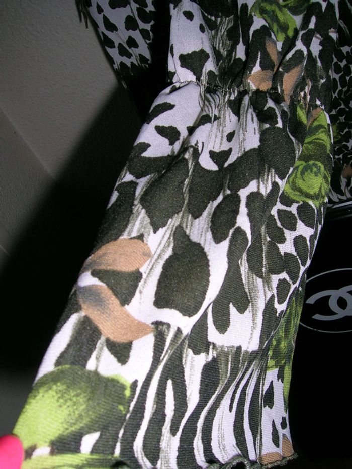 haut doublé motifs fleurs col et manches élastiques "jofrati" Taille 1 - photo numéro 5