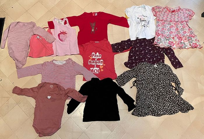 Lots vêtements fillette 18 mois