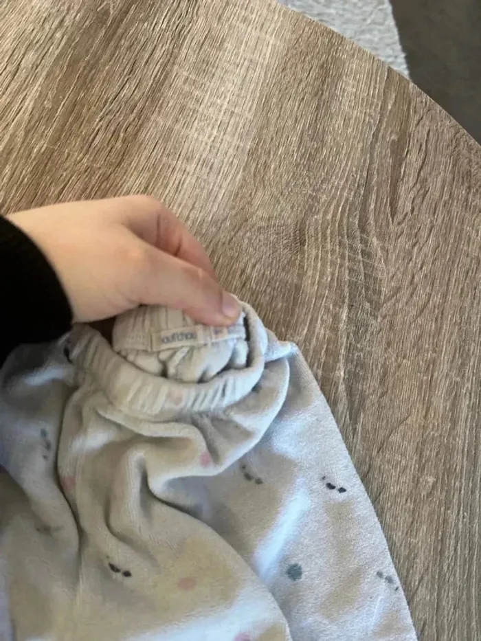 Pyjama velours mixte 2 pièces 18 mois - photo numéro 7