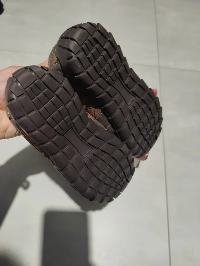 Chaussures en cuir Gioseppo P.30 Neuves - photo numéro 3
