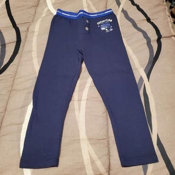 legging hivers absorba noté 4ans mais taille petit plutôt 3/4ans hivers (3e)
