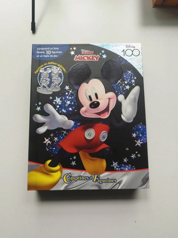 Livre avec figurines Disney La maison de Mickey