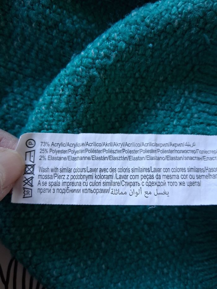 Pull fille vert 6 ans - photo numéro 6