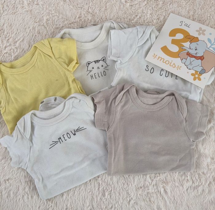 Body MC 3 mois Kiabi