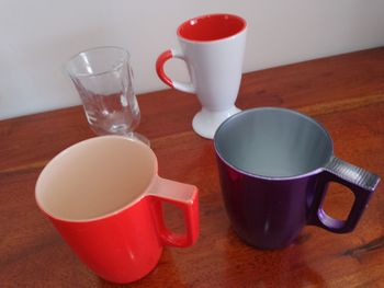 Vends lot de tasses.