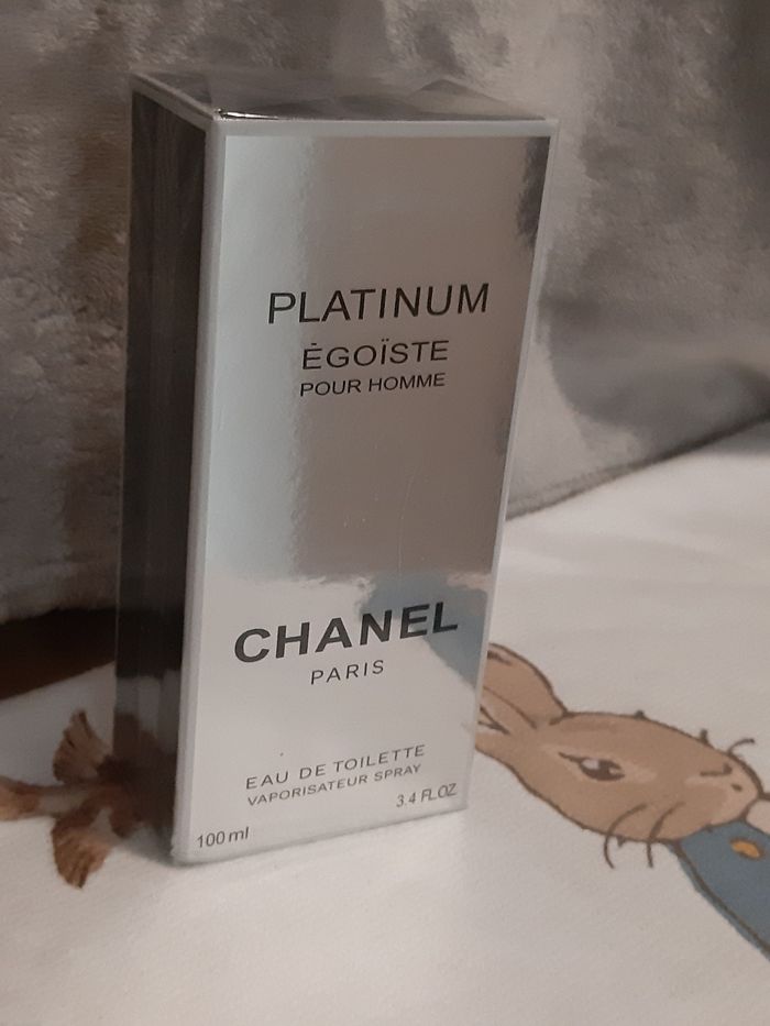 Platinum egoiste