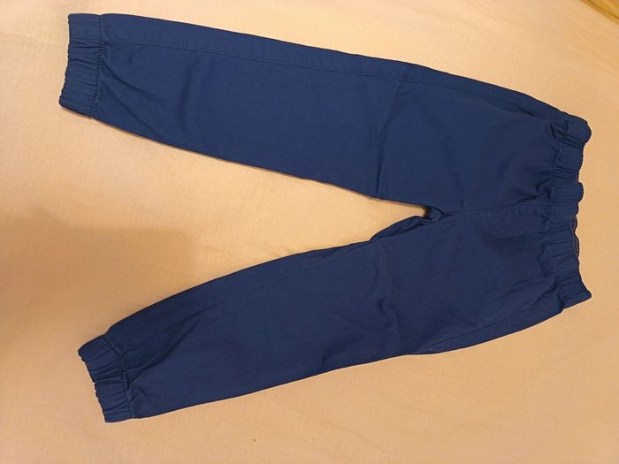 Pantalon bleu H&M neuf 4-5 ans