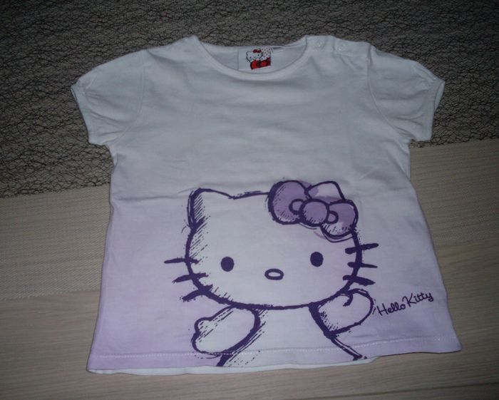 tee-shirt hello kitty 18 mois neuf