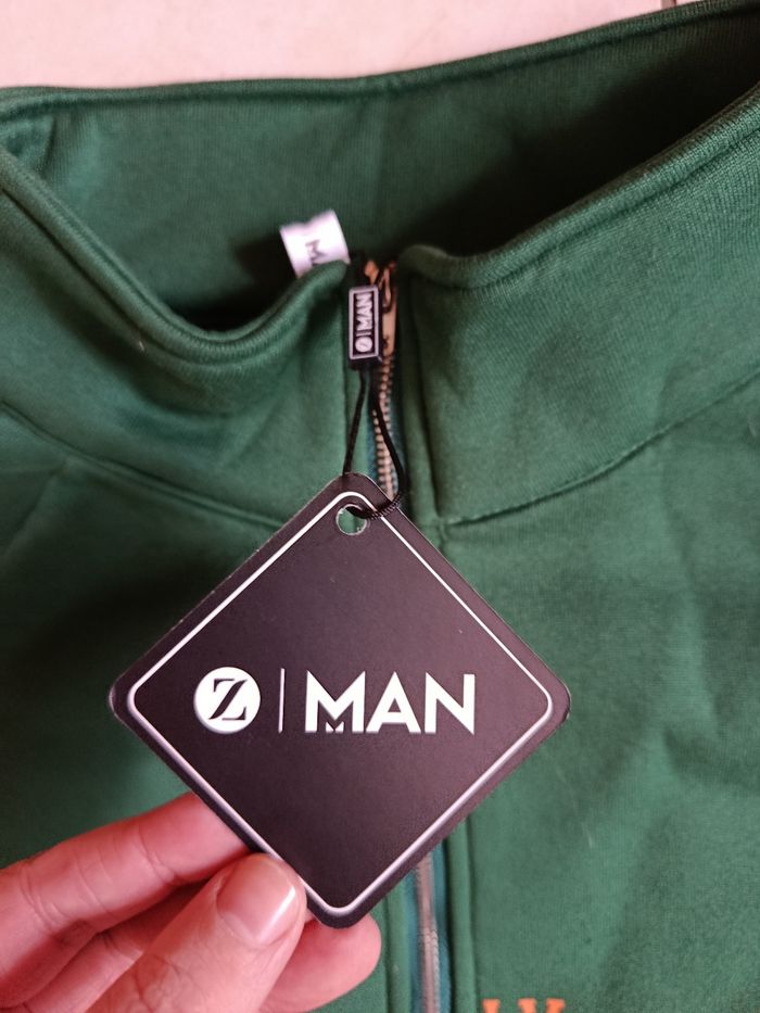 A saisir, pull mixte , taille L ! ( bien lire merci) - photo numéro 4